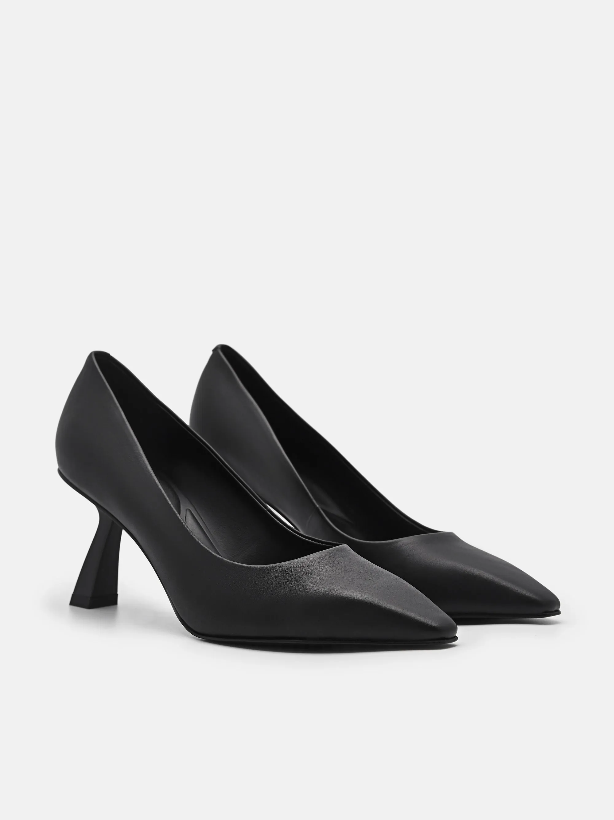 Amelie Leather Pumps