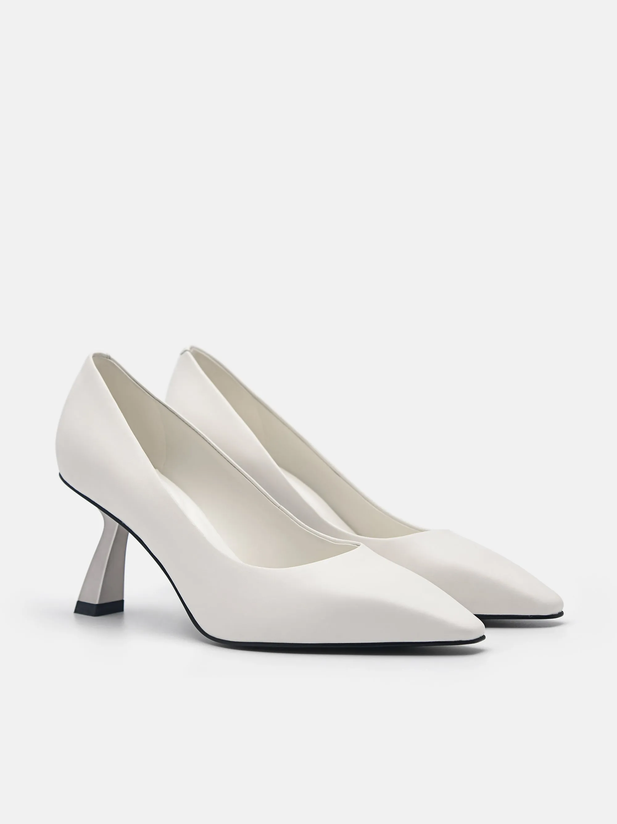 Amelie Leather Pumps