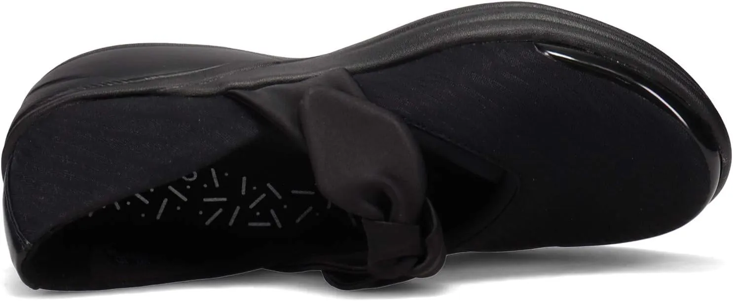 BZees Women's Playful Sneaker