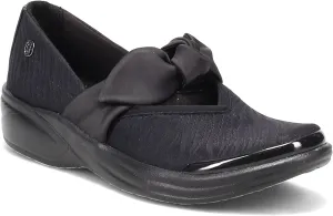 BZees Women's Playful Sneaker
