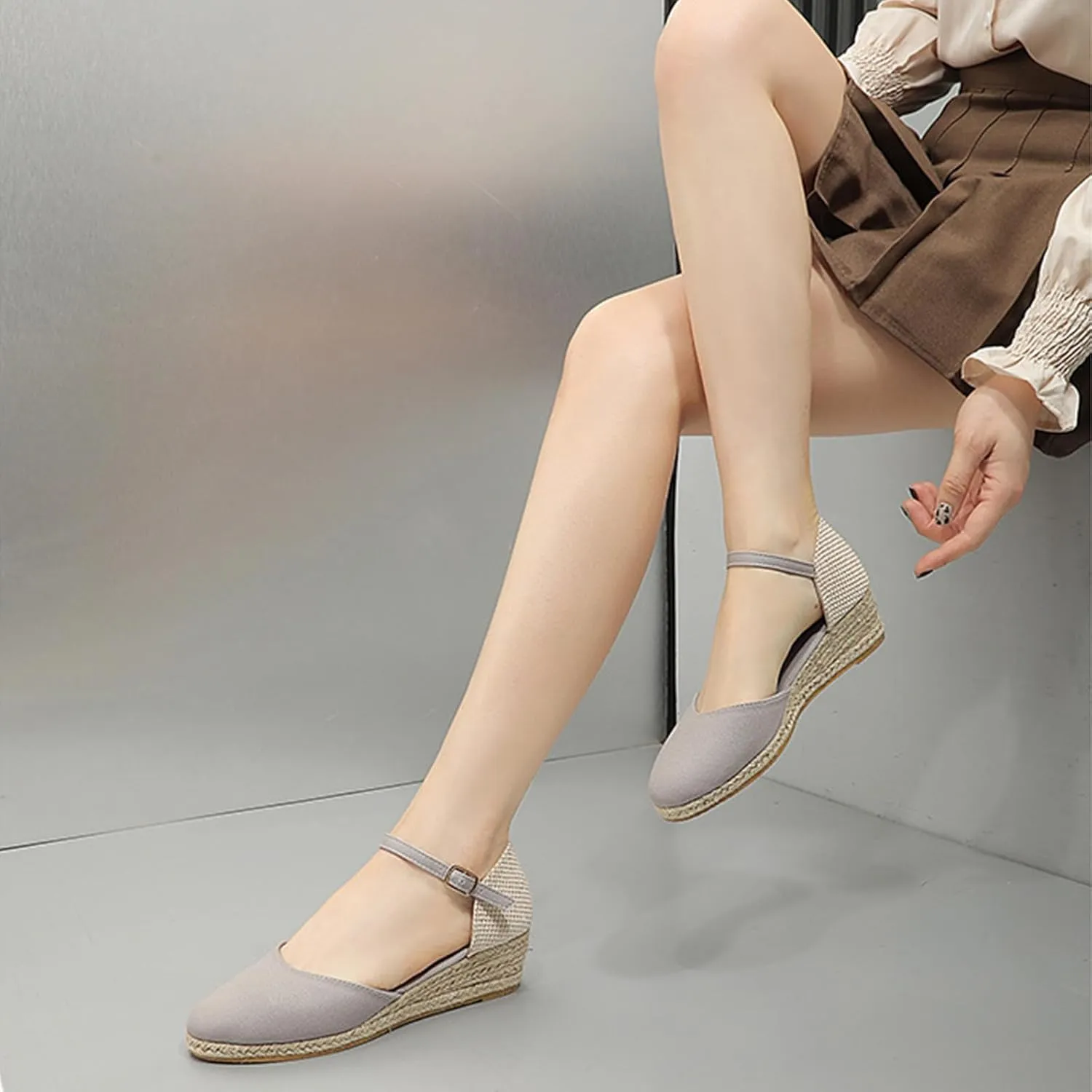 Closed Toe Espadrilles Wedges for Women Hoop and Loop Strap Dressy Summer Sandals 2025 Trendy Platform Slip On Wedges Comfortable Lightweight Walking Shoes Casual Breathable