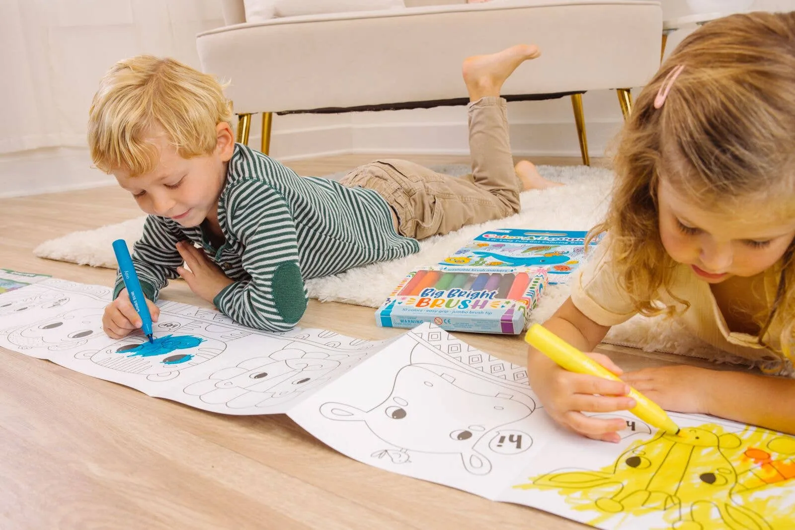 Color-A-Loong Fold Out Coloring Book, Safari Family