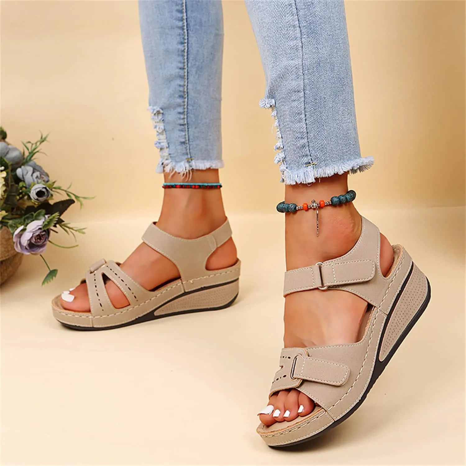 Ladmiple Womens Sandals Comfortable Summer Causal Flip Flops Arch Support Beach Roman Open Toe Orthopedic Sandal Outdoor