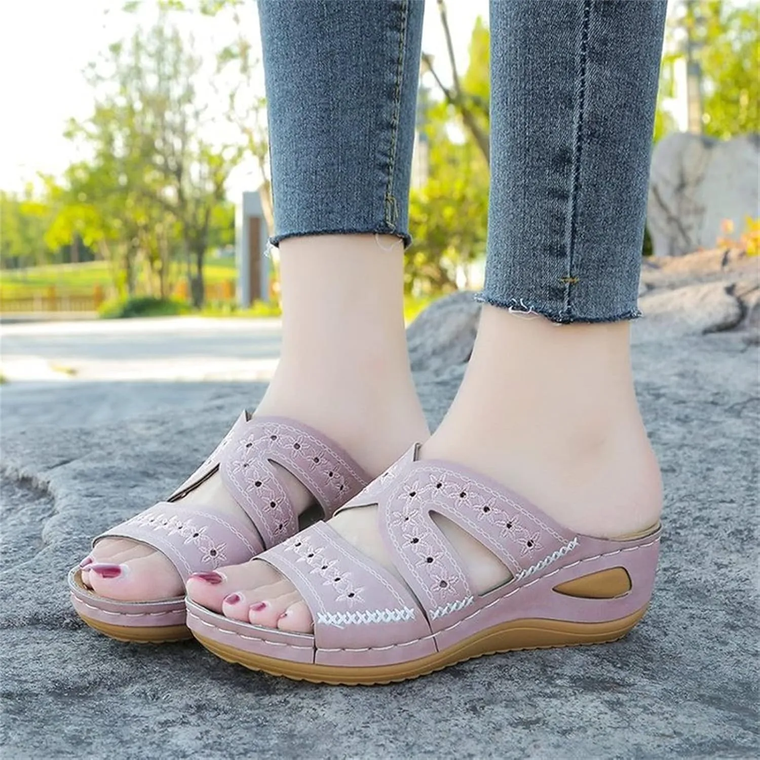 Ladmiple Womens Sandals With Arch Support Walking Orthopedic Flip Flops Dressy Summer Comfortable Orthotic Slides 2024
