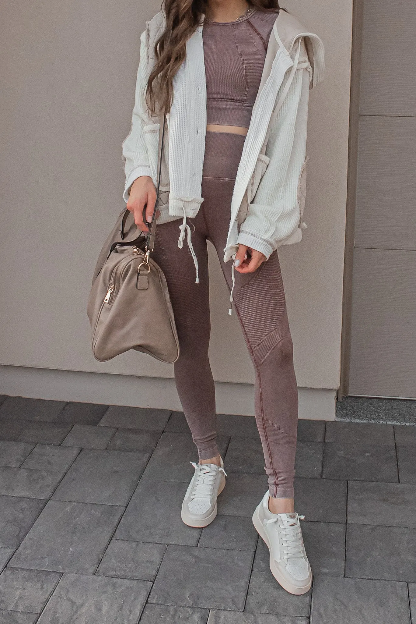 Neutral Leather Star Sneaker - JUNIPER