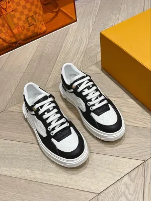 SE1130 LB Time Out Sneaker / Size5-10