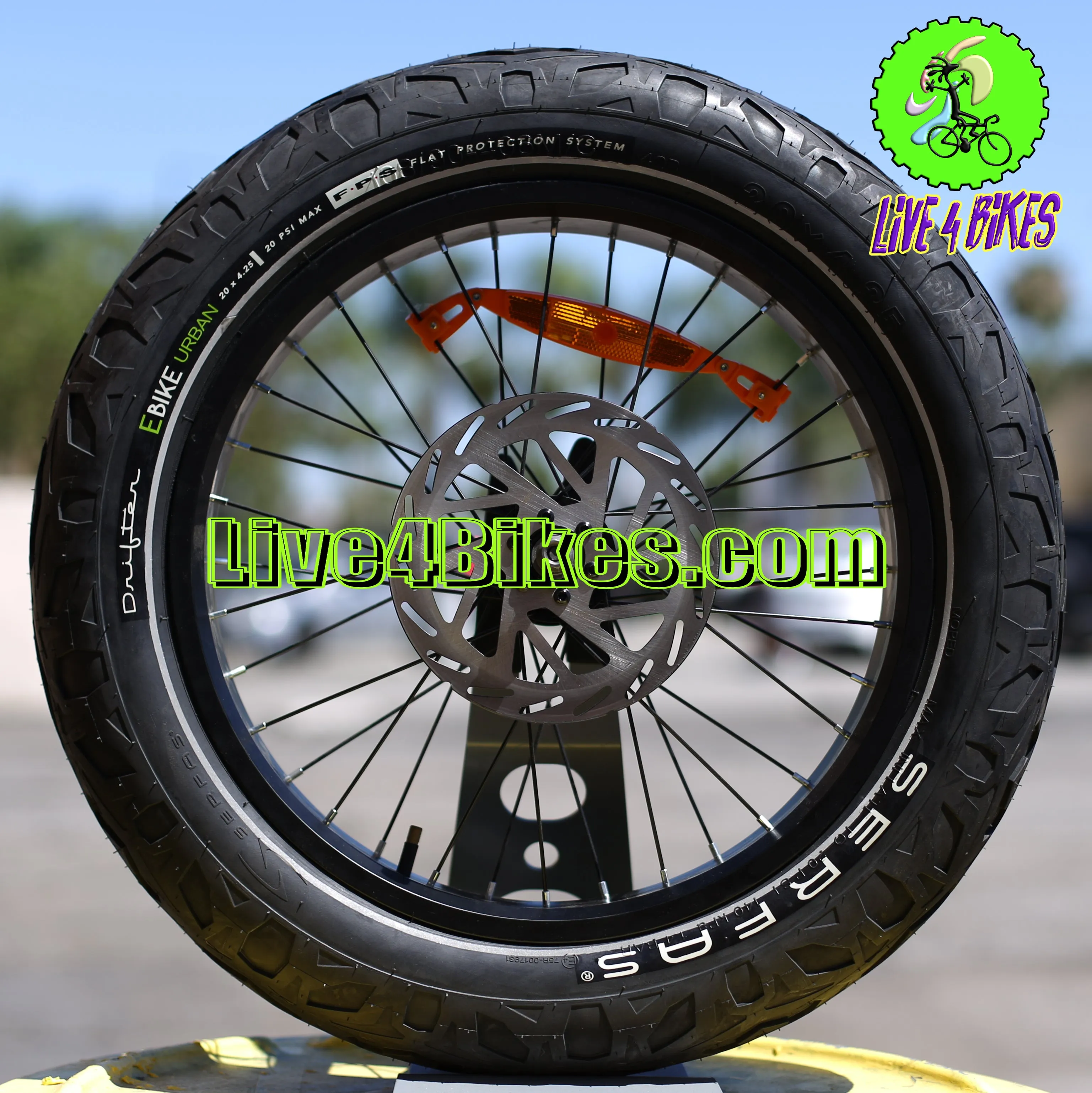 Serfas 20x4.25 eBike Tire City Smooth Fat E-bike HD Heavy Duty Thornproof