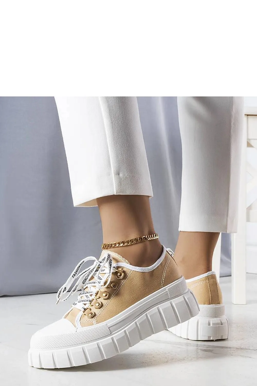 Sneakers model 207985 Solea