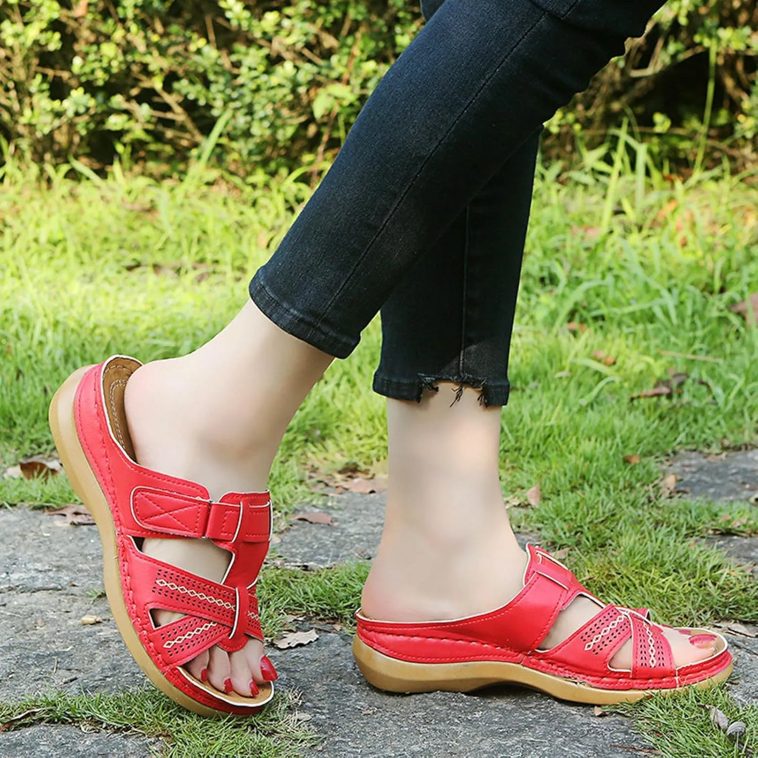 SuanlaTDS Orthopedic Sandals for Women Summer Comfortable Wedge Platform Walking Sandals with Arch Support Casual Outdoor Flat Open Toe Low Heels Wedges Slip On Slide Sandals Slippers