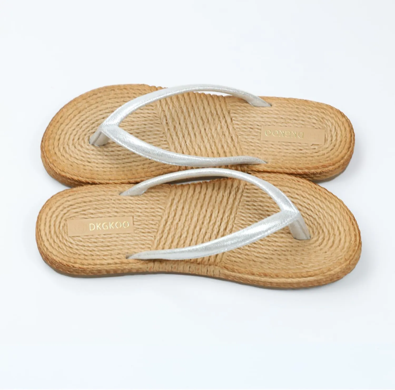 Women's Flip Flops Comfortable Summer Beach Walking Thong Cushion Sandals Slip On Indoor Outdoor