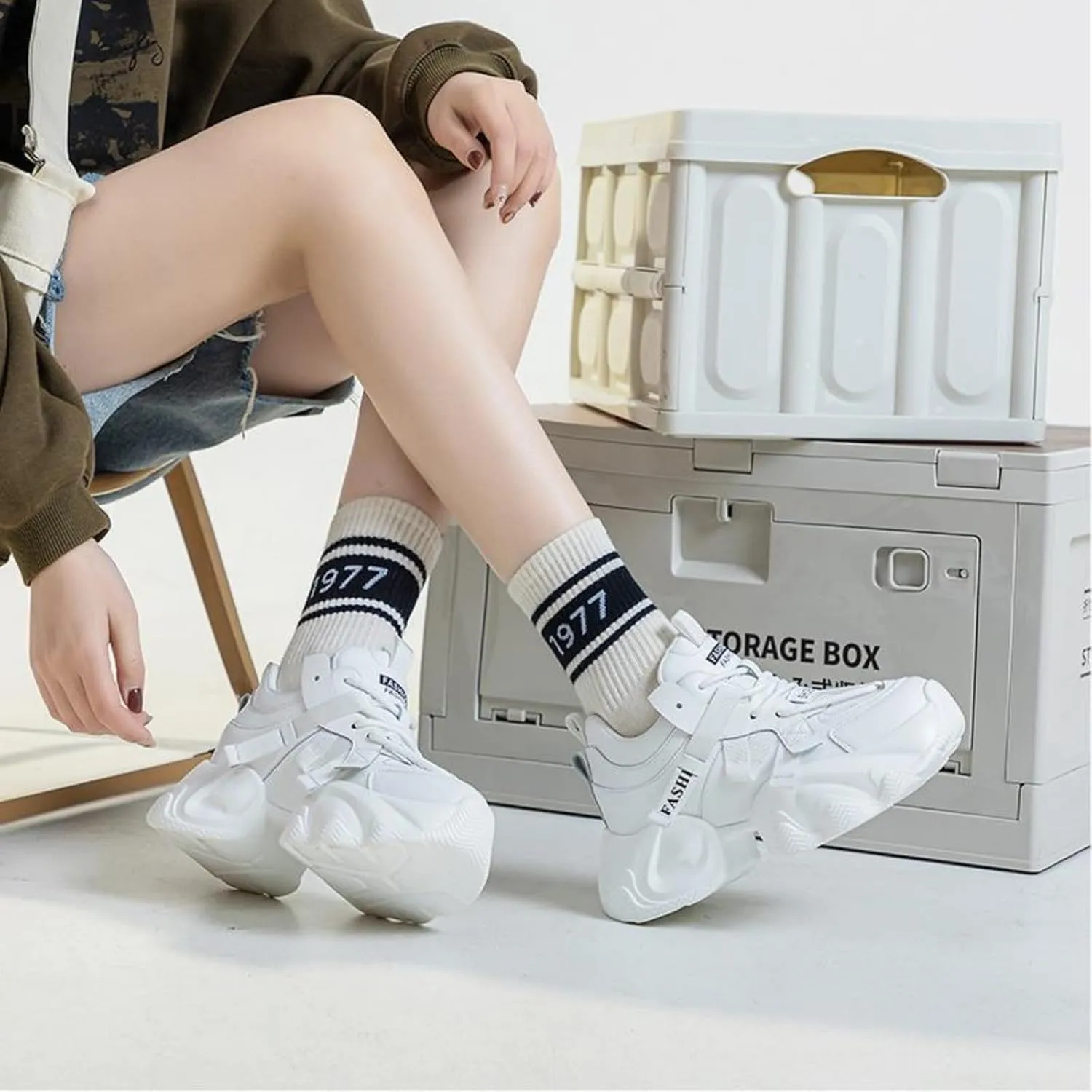 Women's Lace-Up Chunky Sneakers Casual Breathable Platform Dad Shoes