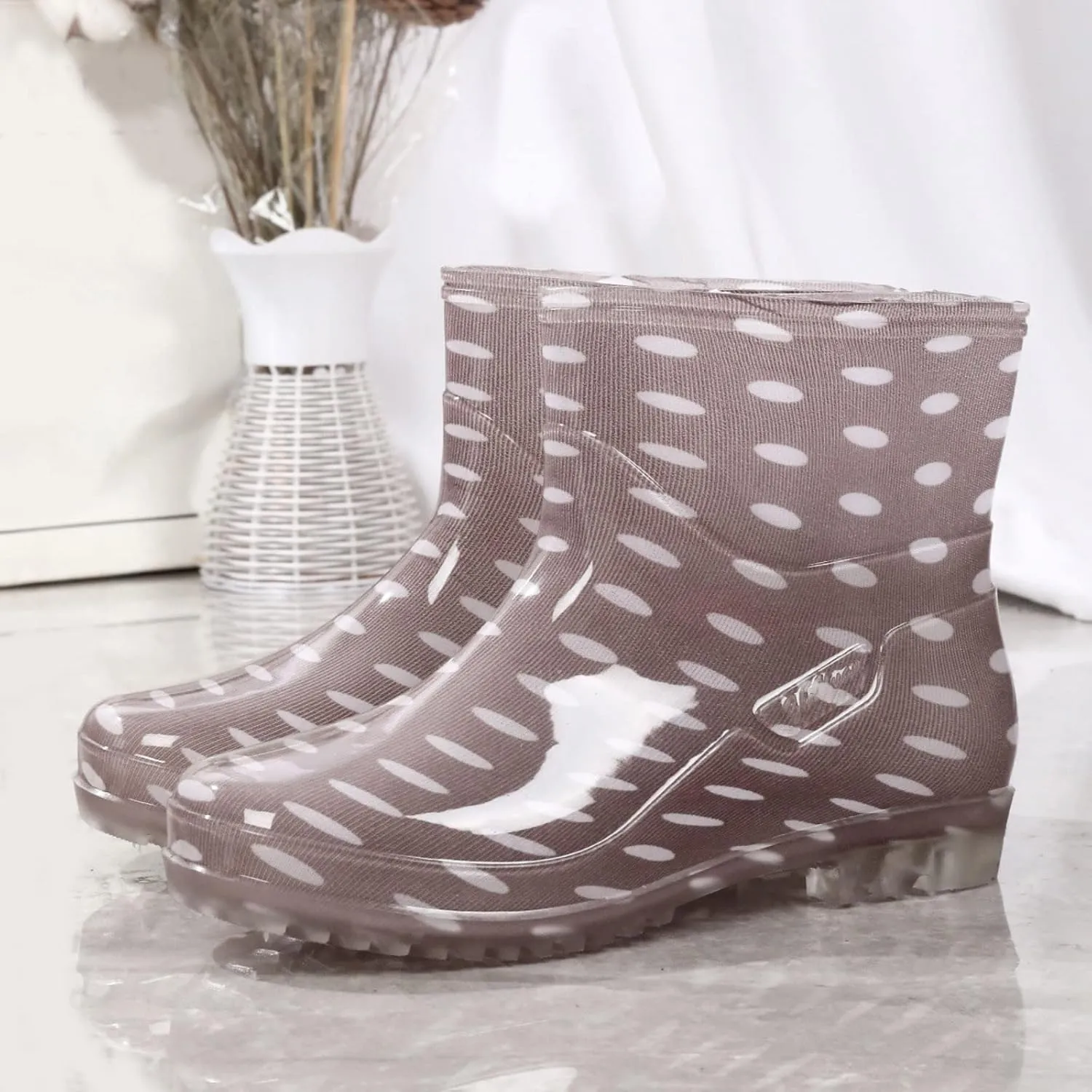 Women's Short Rain Boots Waterproof Slip On Ankle Chelsea Booties Cute Printed Rubber Outdoor Garden Shoes Rain Shoes