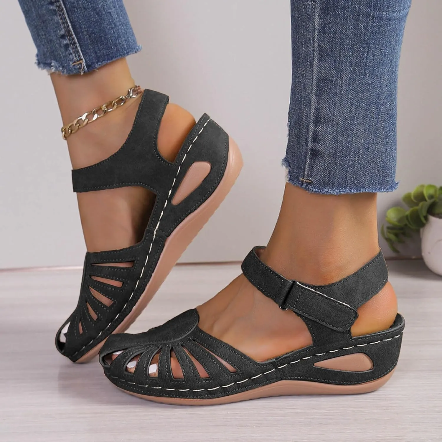 Women's Wedge Sandals Summer 2025, Closed Toe Dressy Platform Wedge Orthopedic Casual Comfortable Outdoor Sandals Walking Beach Shoes with Arch Support